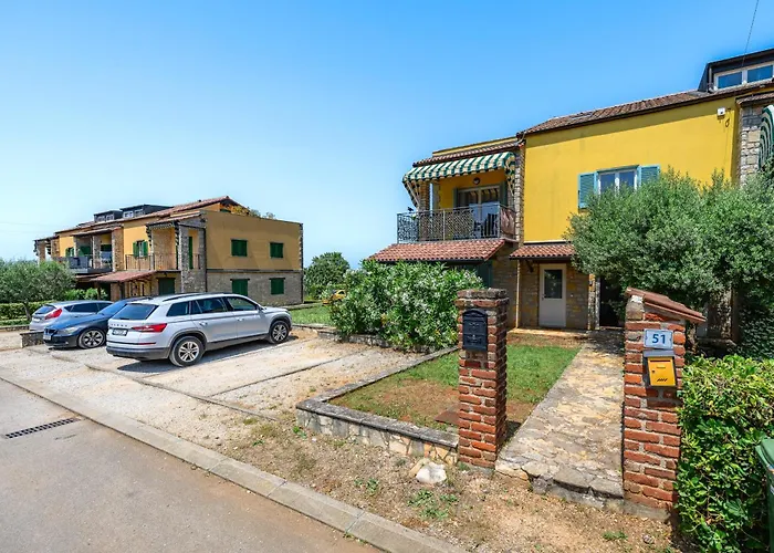 Premium Seven With Pool In Appartamento